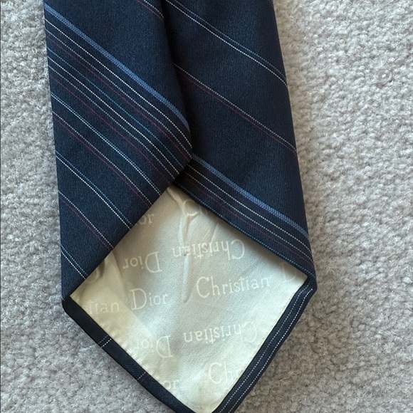 Dior Black and Red Striped Tie - Picture 3 of 4